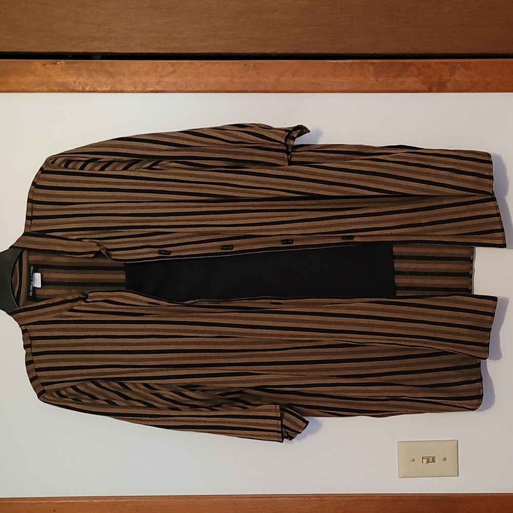 Gloria Lance dressy top black & tan stripe  Sz 2X